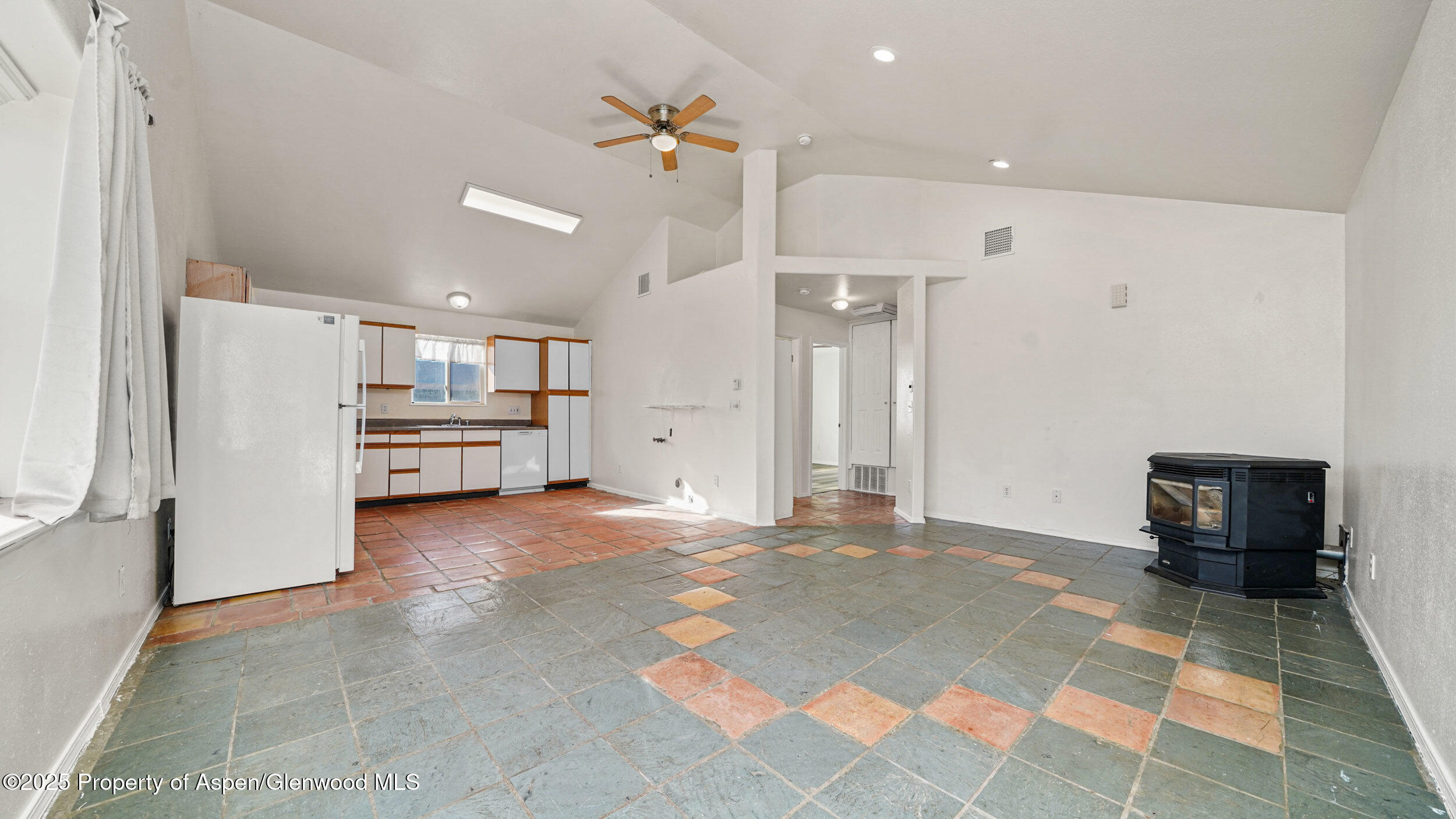 241 South Sycamore Street Fruita, CO 81521 - Photo 7 of 20 7_dsc09550