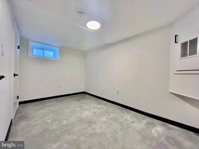 $300,000 | 4003 Oakford Avenue, Baltimore, MD 21215