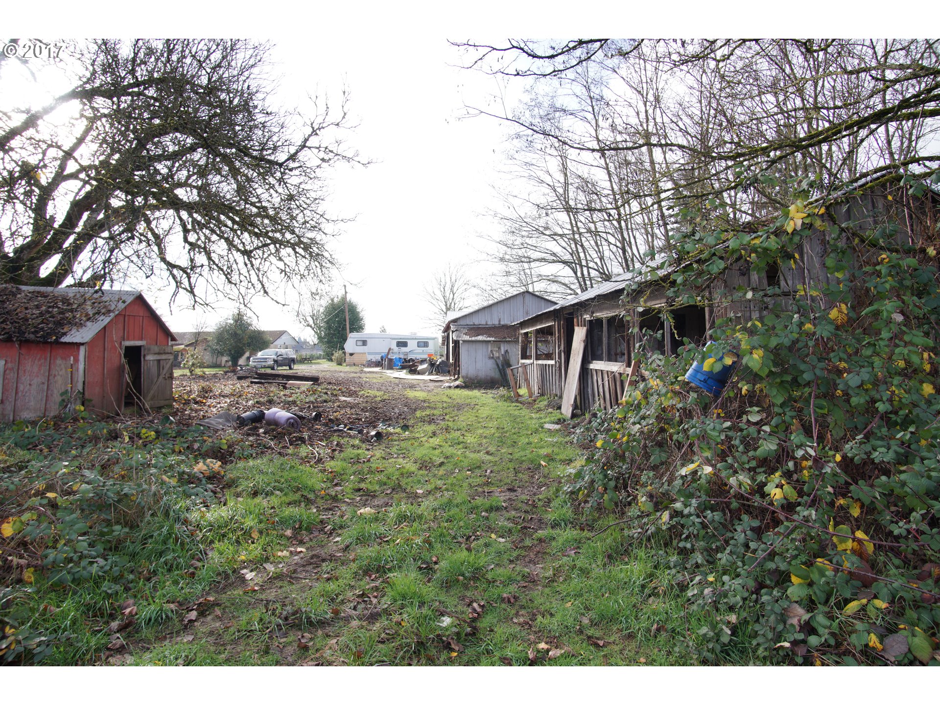 13311 South Macksburg Road Canby, OR 97013 - Photo 6 of 21 a view of a house with a yard