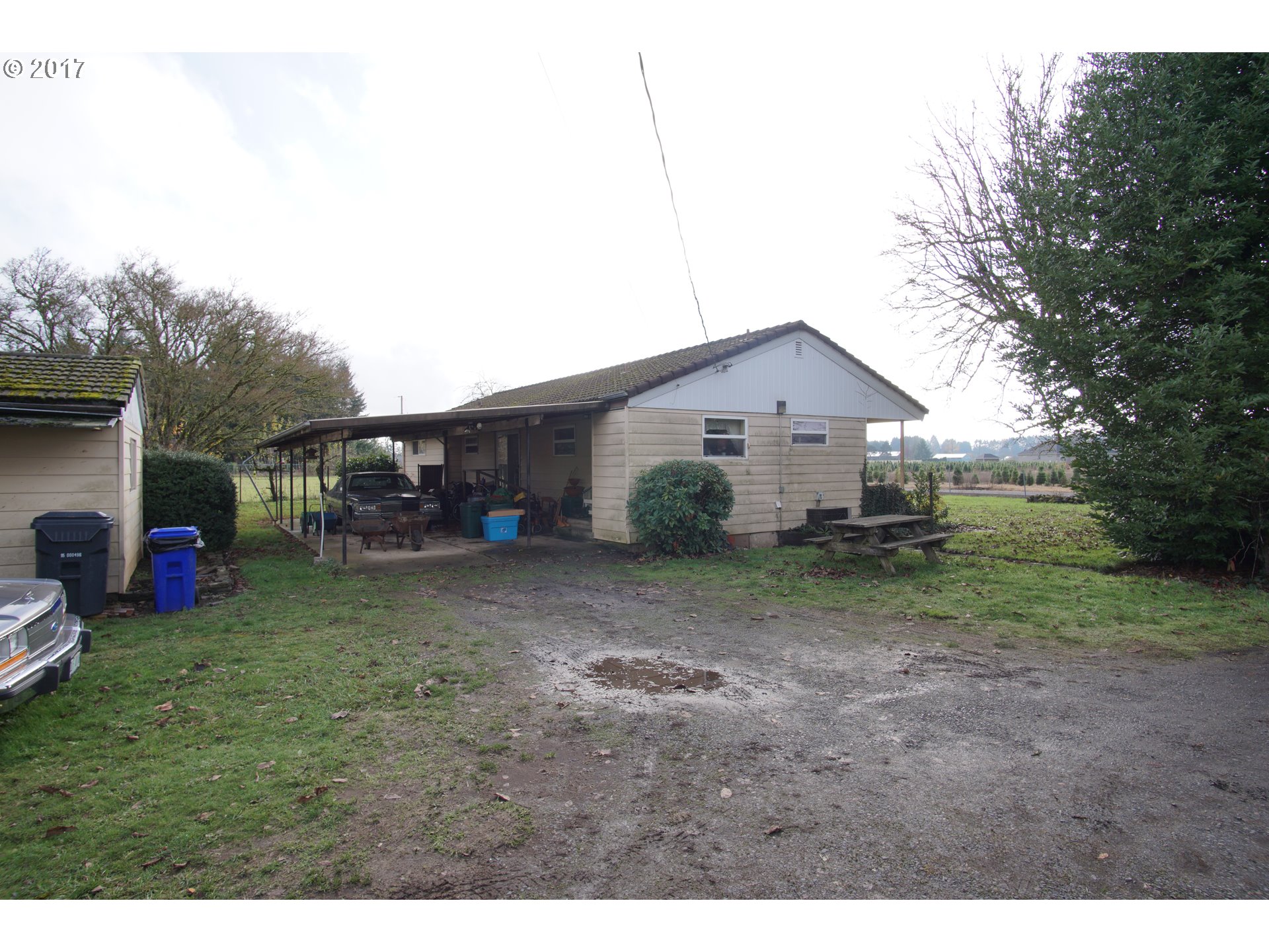 13311 South Macksburg Road Canby, OR 97013 - Photo 9 of 21 a view of a house with a yard
