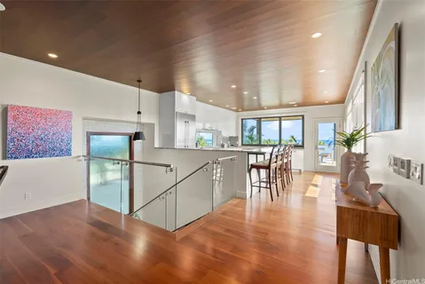 $4,250,000 | 851 Aalapapa Drive, Kailua, HI 96734