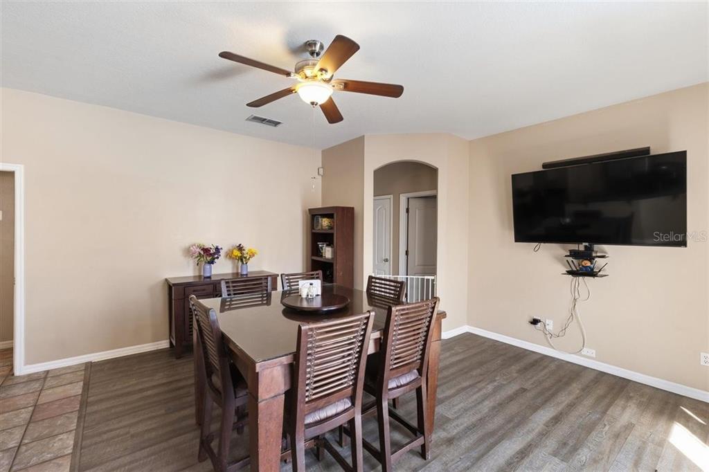 7909 Fernleaf Drive Orlando, FL 32836 - Photo 16 of 40