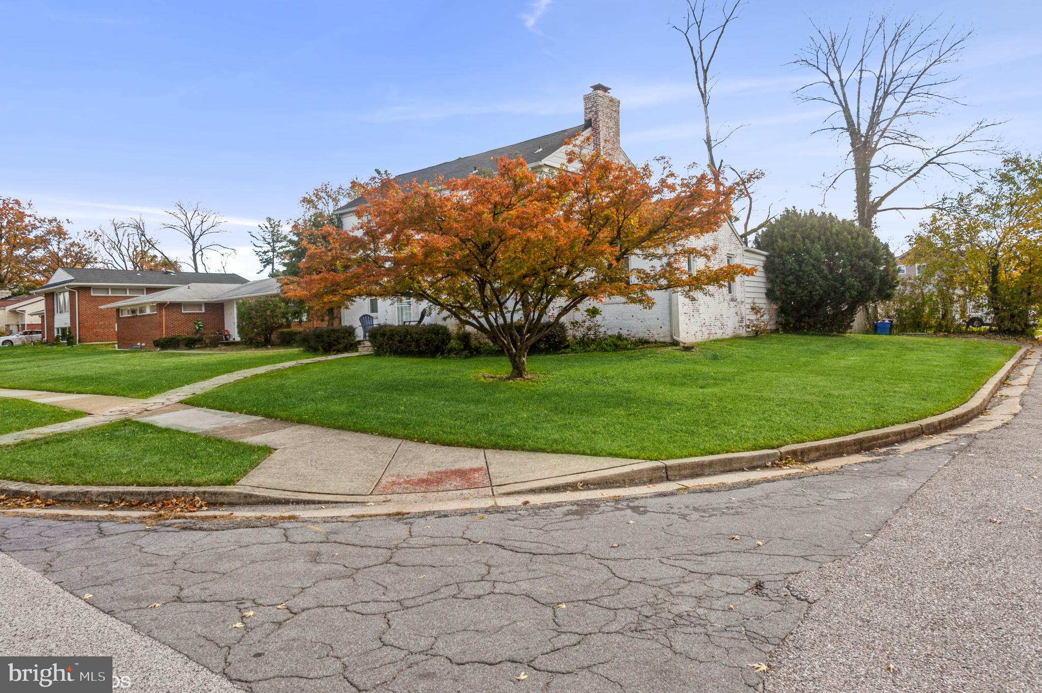 3221 Northbrook Road Baltimore, MD 21208 - Photo 3 of 37