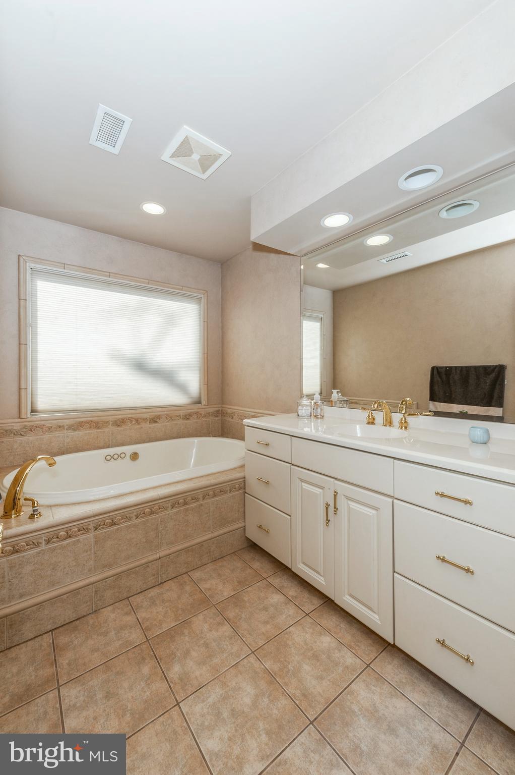 3221 Northbrook Road Baltimore, MD 21208 - Photo 23 of 37