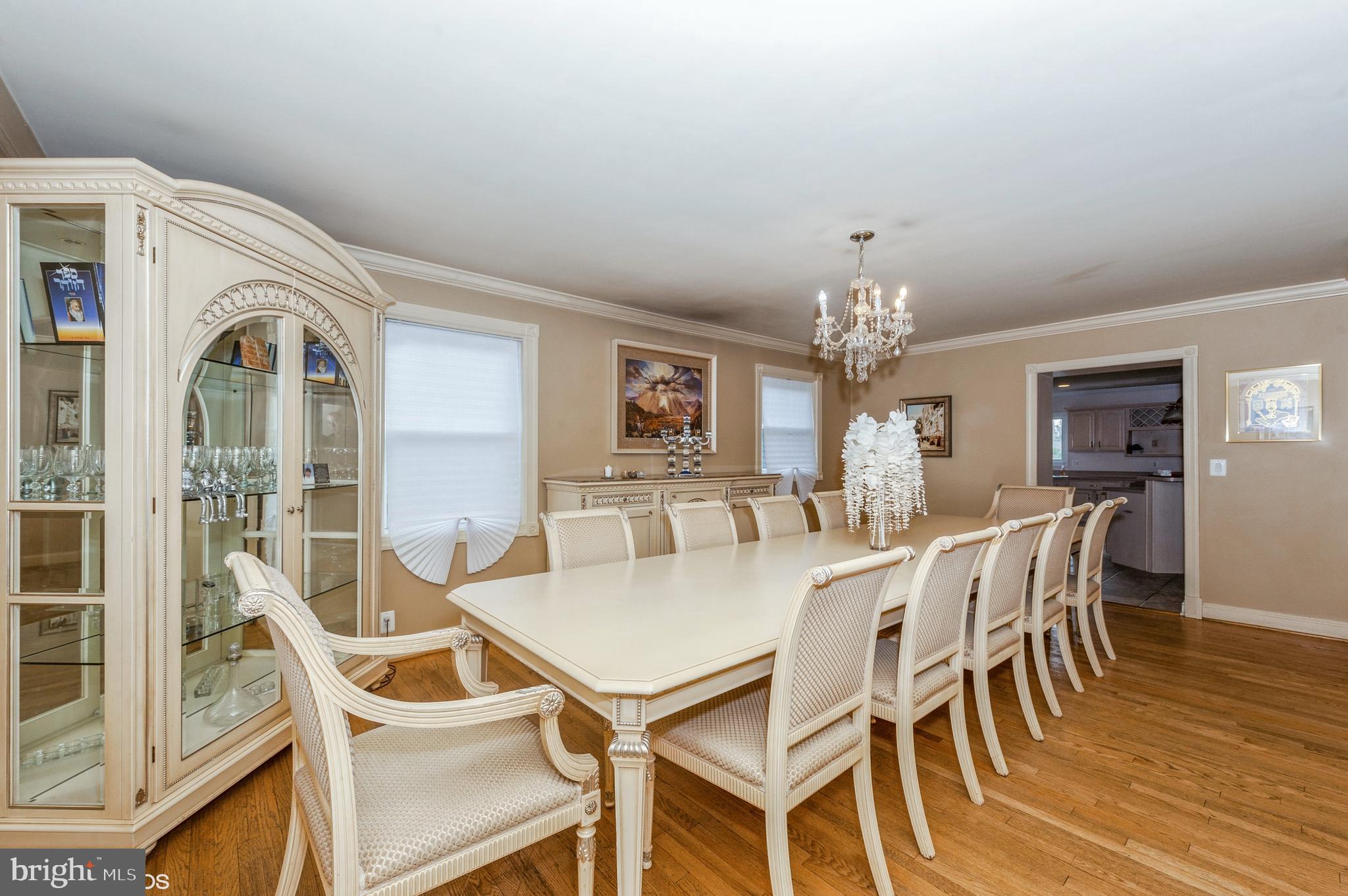 3221 Northbrook Road Baltimore, MD 21208 - Photo 6 of 37