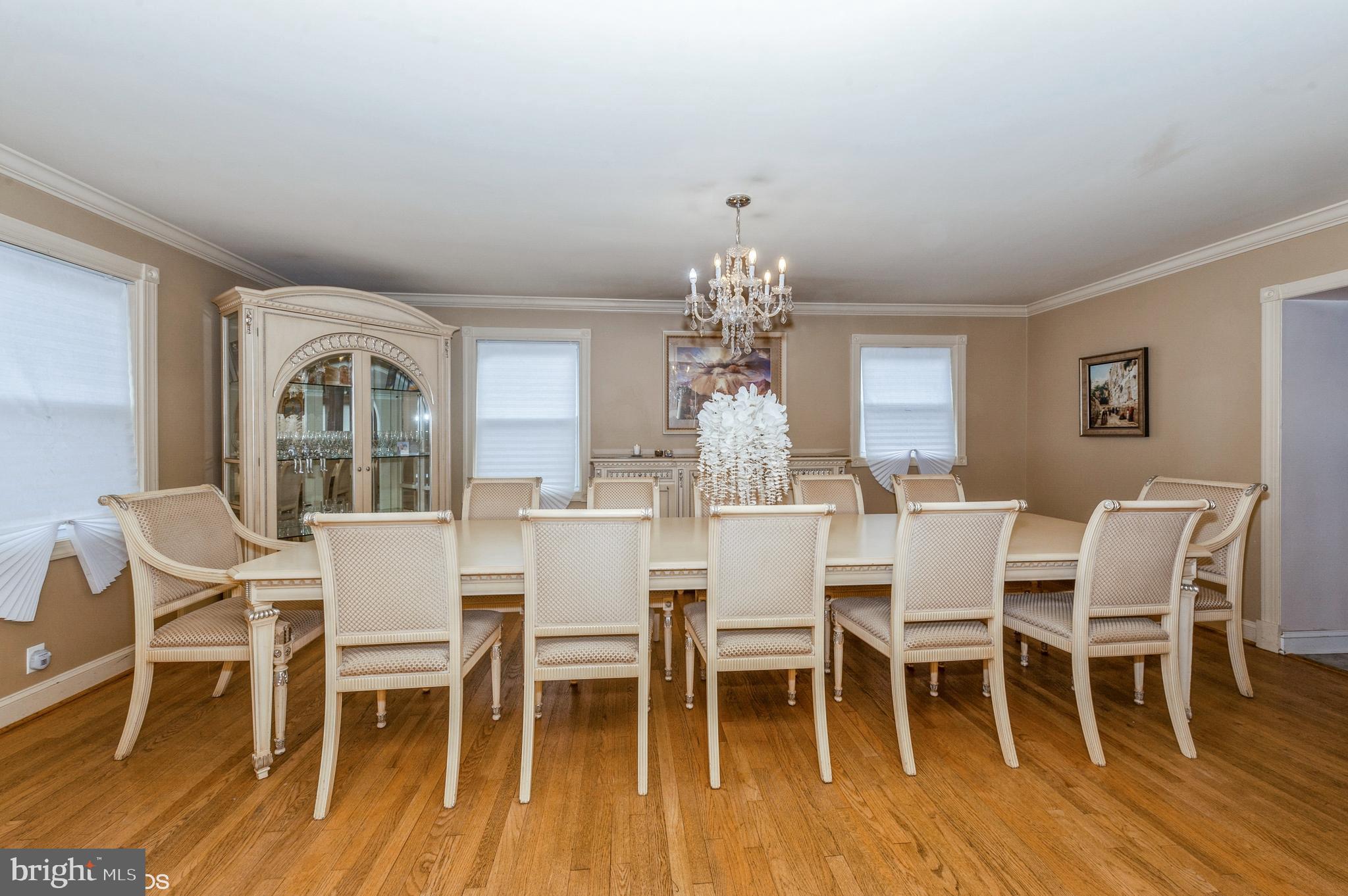 3221 Northbrook Road Baltimore, MD 21208 - Photo 7 of 37