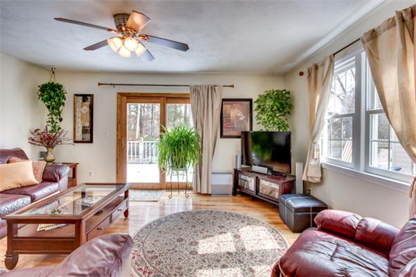 38 Stratford Road Natick, MA 01760 - Photo 12 of 26