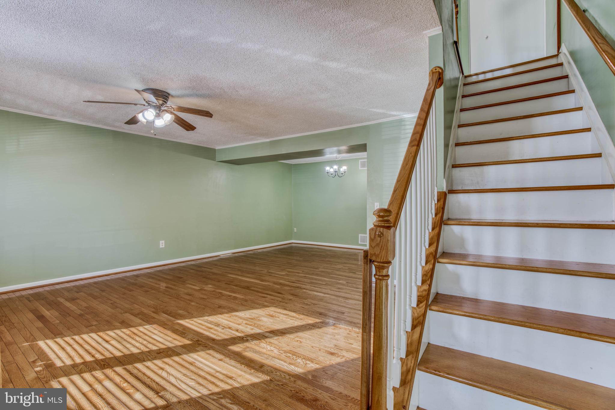 813 Thimbleberry Road Baltimore, MD 21220 - Photo 3 of 21