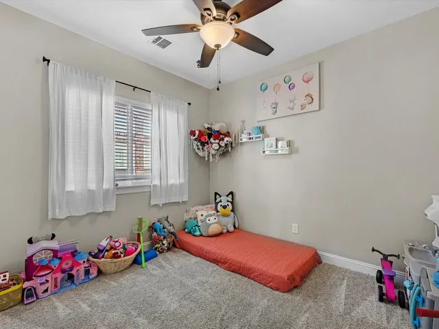 $329,000 | 10 North Forrest Avenue, La Porte, TX 77571