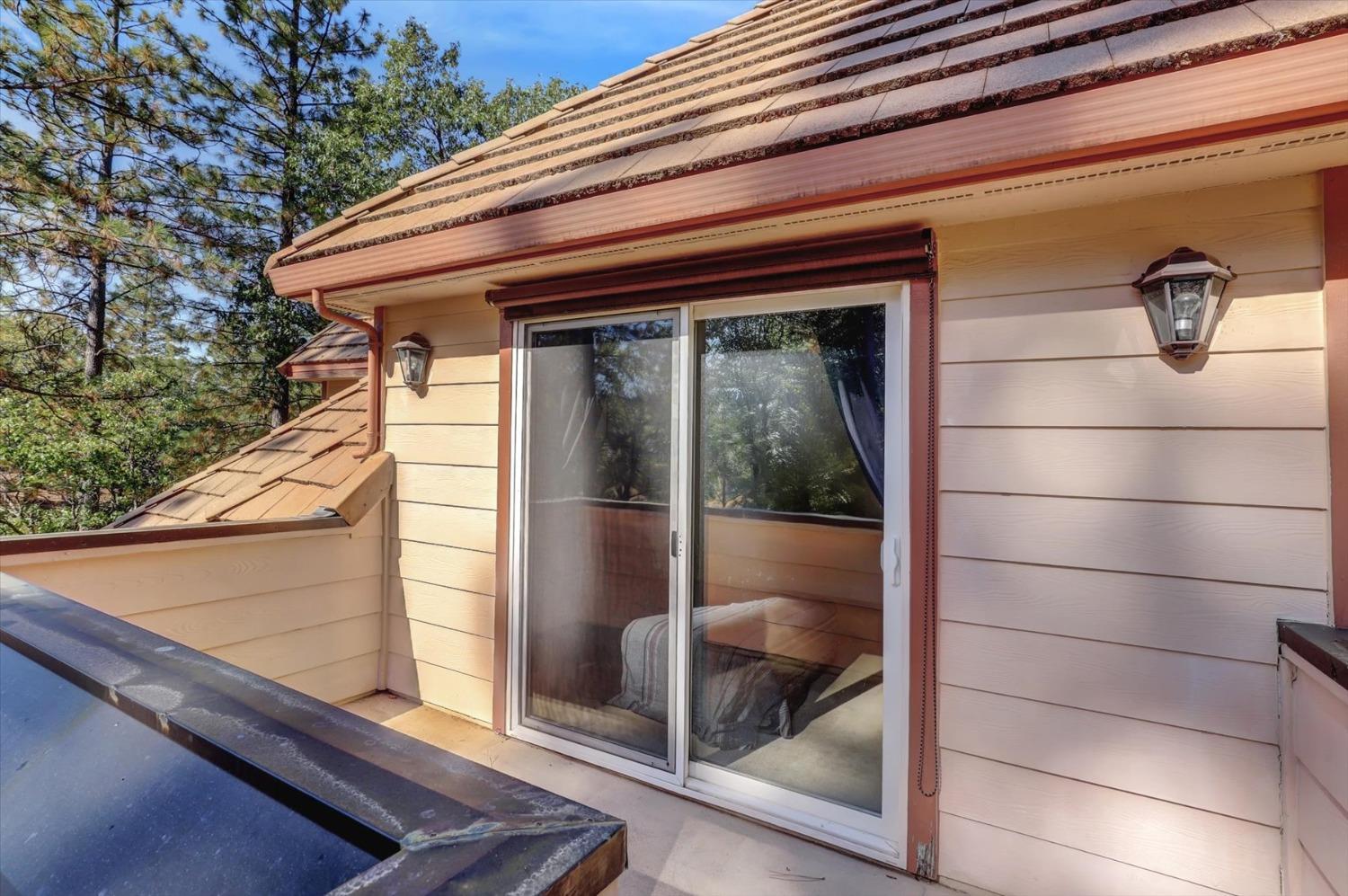 11722 Logans Run Court Grass Valley, CA 95945 - Photo 34 of 99