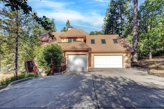 $849,500 | 11722 Logans Run Court, Grass Valley, CA 95945