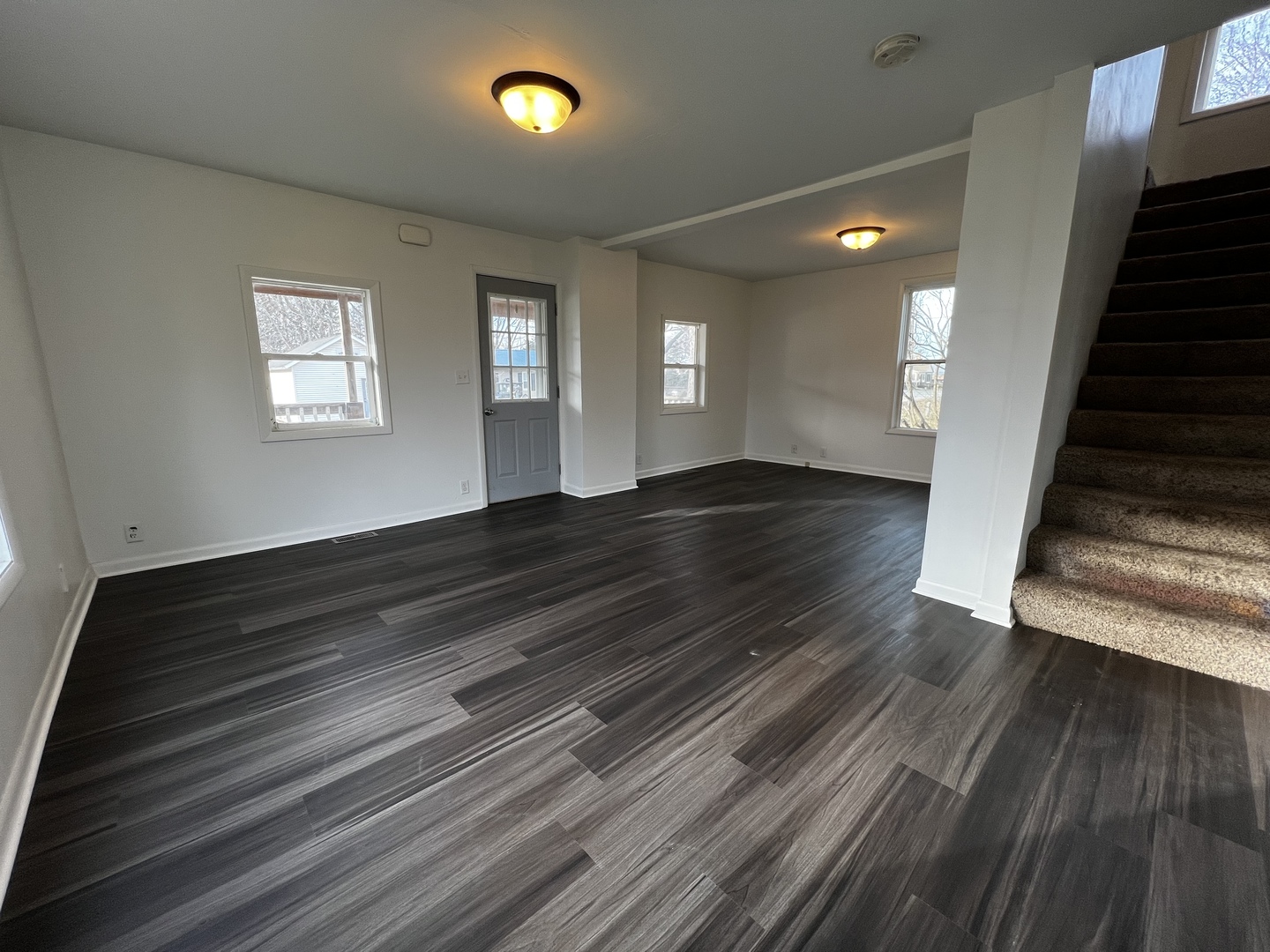 1708 Nachusa Road Dixon, IL 61021 - Photo 14 of 32 Gallery Image 14