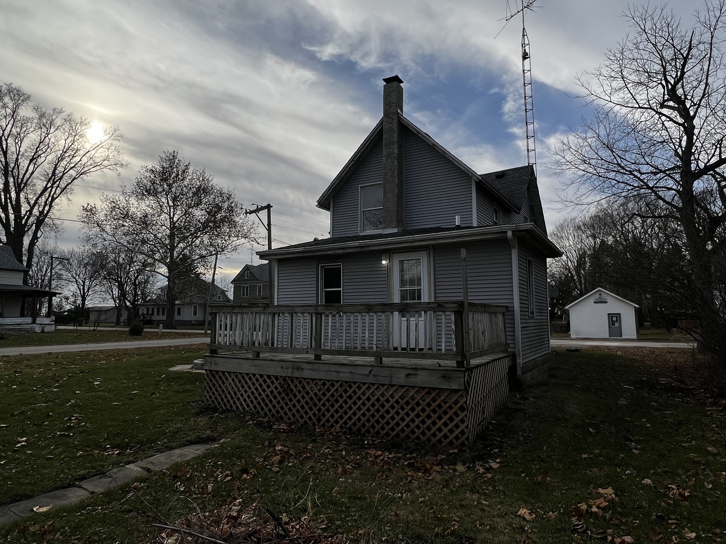 1708 Nachusa Road Dixon, IL 61021 - Photo 10 of 32 Gallery Image 10
