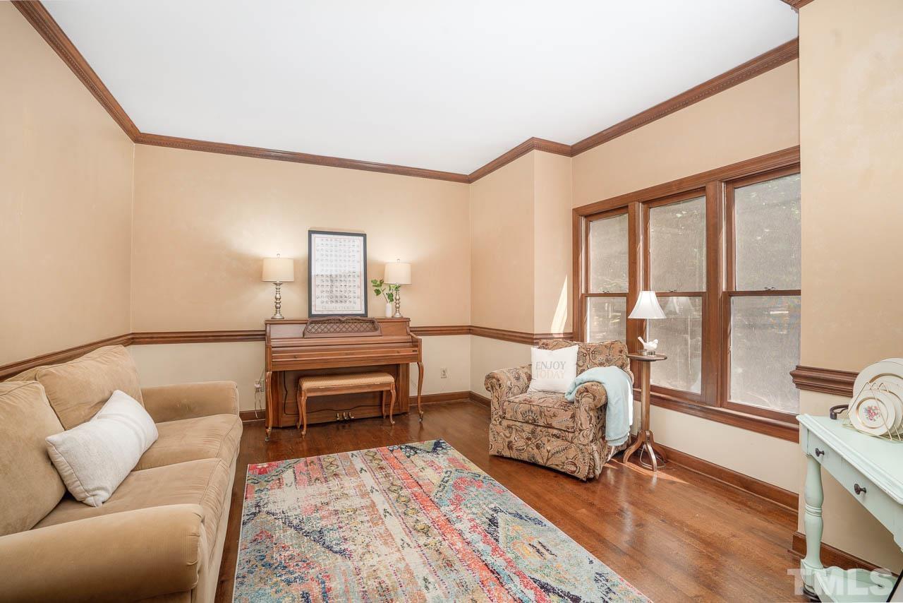 713 Lanham Place Raleigh, NC 27615 - Photo 12 of 25 Gallery Image 12