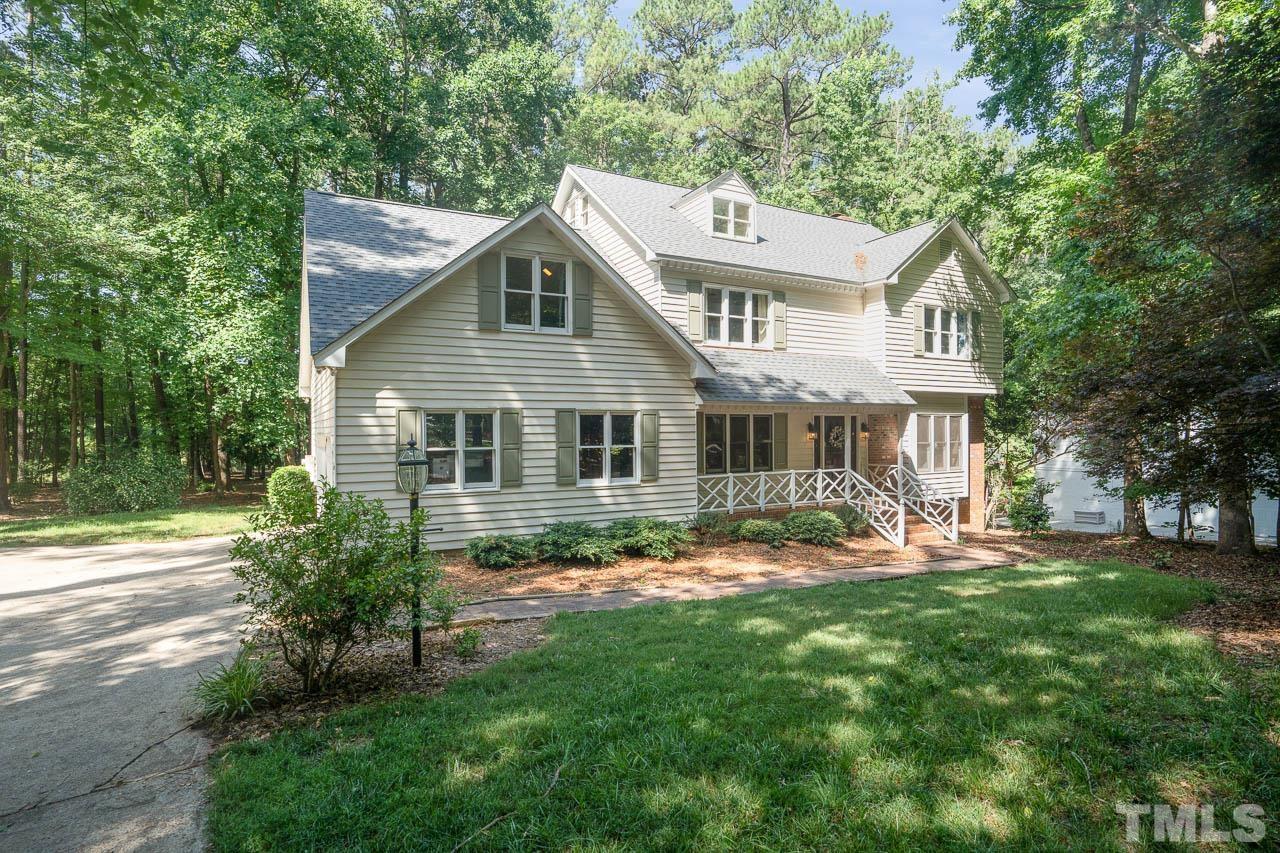 713 Lanham Place Raleigh, NC 27615 - Photo 4 of 25 Gallery Image 4