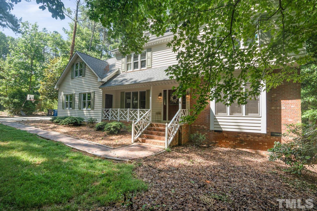 713 Lanham Place Raleigh, NC 27615 - Photo 6 of 25 Gallery Image 6