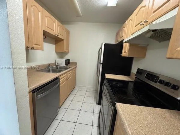 $1,550 | 2874 Northwest 55th Avenue, Unit 1B, Lauderhill, FL 33313