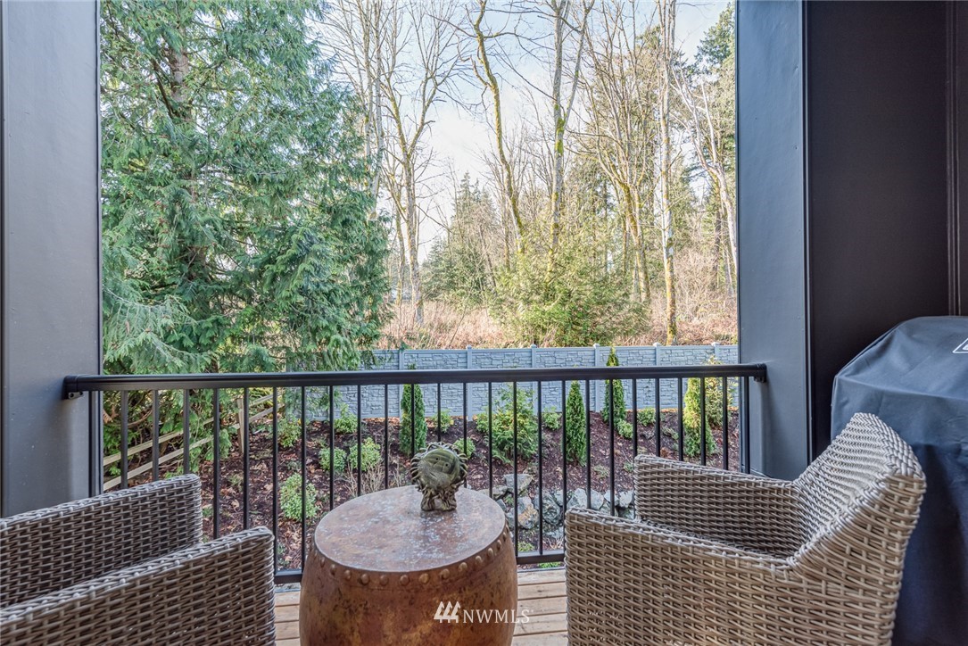 23704 5th Avenue Southeast, Unit A Bothell, WA 98021 - Photo 16 of 36