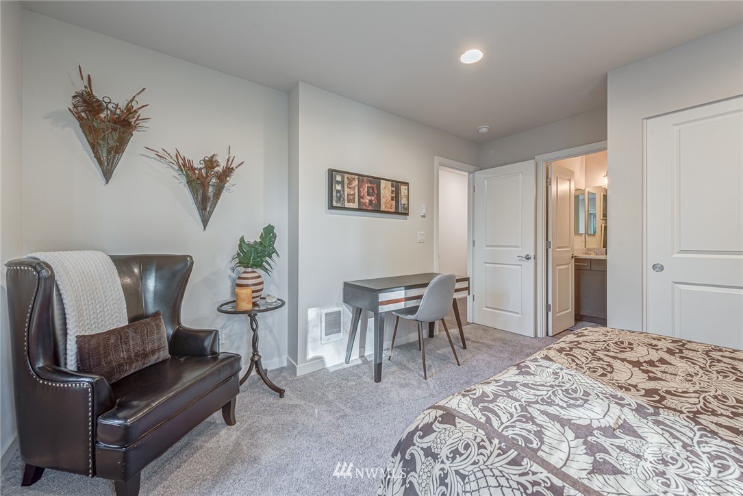 23704 5th Avenue Southeast, Unit A Bothell, WA 98021 - Photo 30 of 36