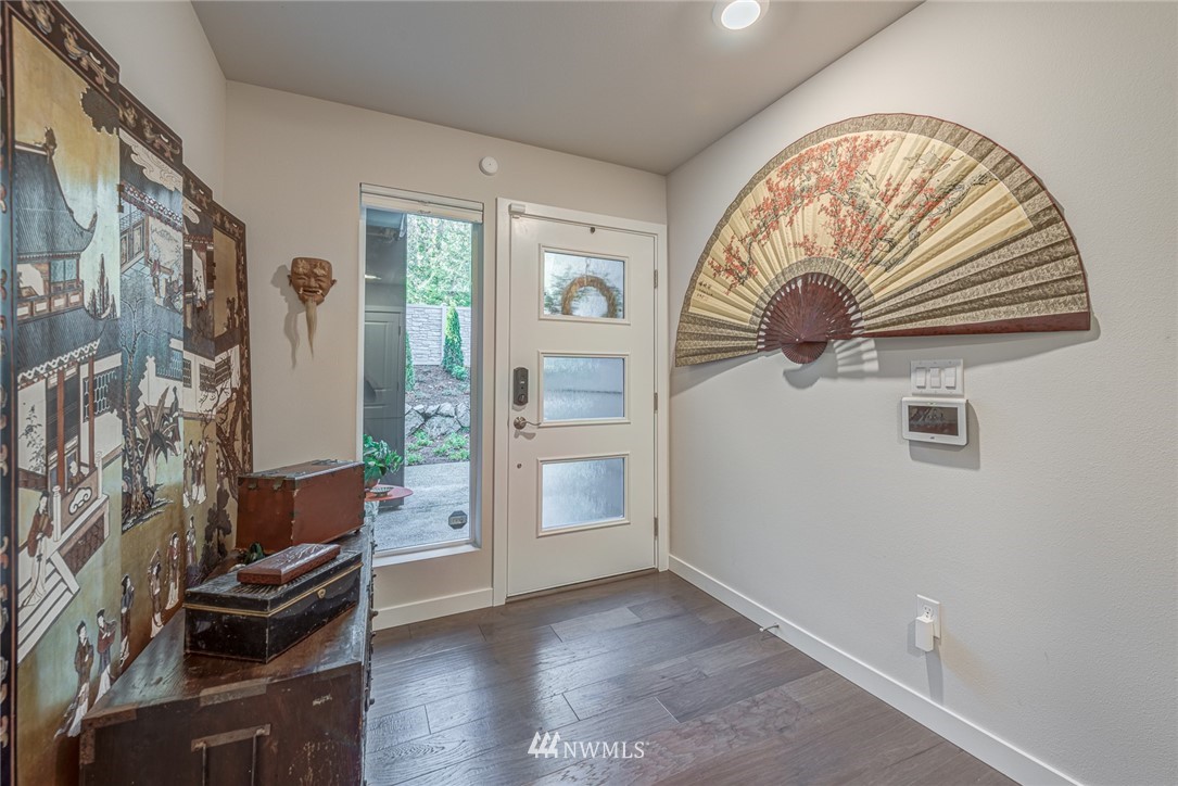 23704 5th Avenue Southeast, Unit A Bothell, WA 98021 - Photo 4 of 36