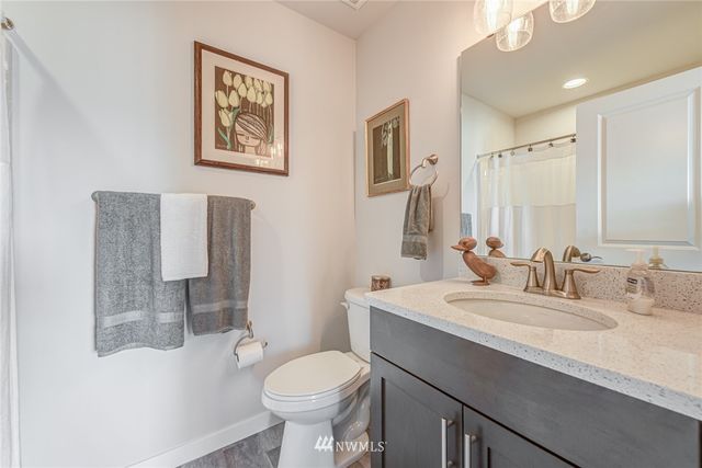 $840,000 | 23704 5th Avenue Southeast, Unit A, Bothell, WA 98021