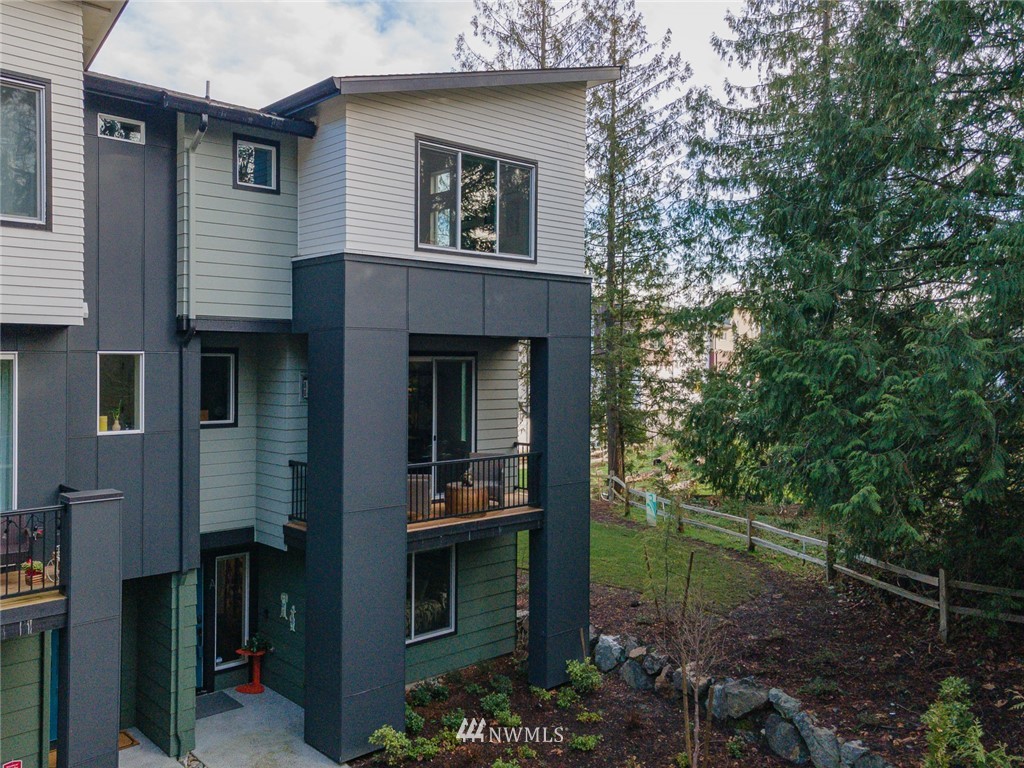 23704 5th Avenue Southeast, Unit A Bothell, WA 98021 - Photo 32 of 36
