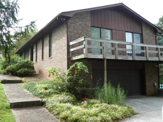 7729 Gill Road Powell, TN 37849 - Photo 2 of 17 P1160085