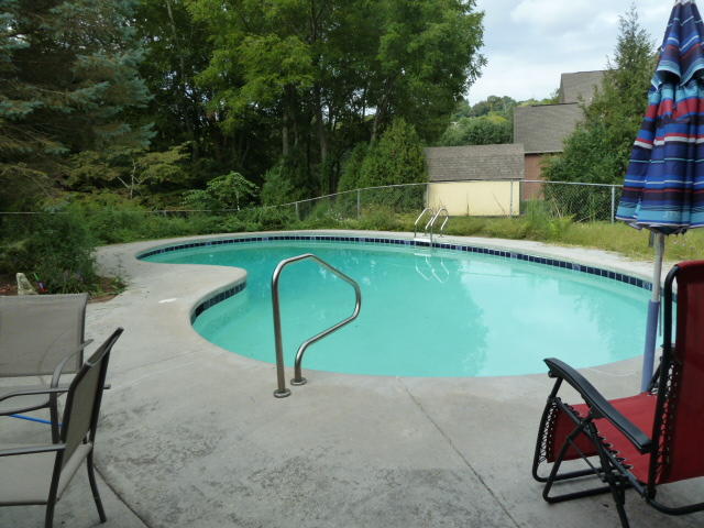 7729 Gill Road Powell, TN 37849 - Photo 5 of 17 P1160079