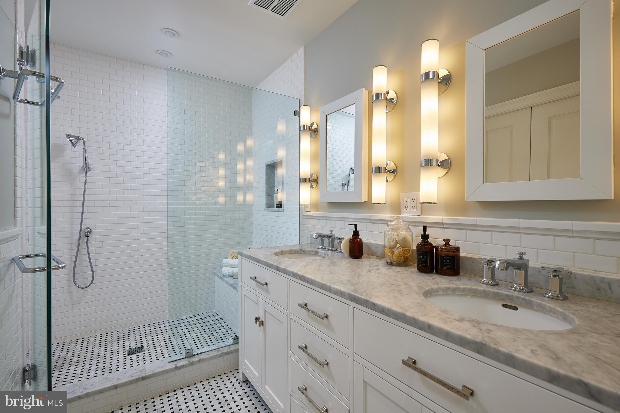 316 Independence Avenue Southeast Washington, DC 20003 - Photo 47 of 72