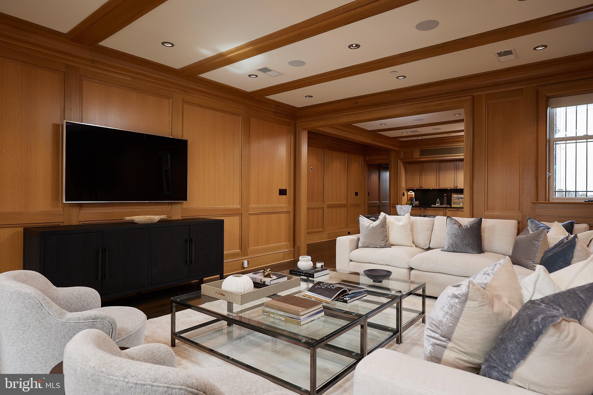 316 Independence Avenue Southeast Washington, DC 20003 - Photo 6 of 72