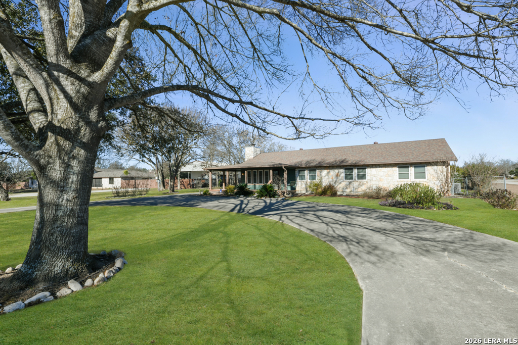 1033 East Live Oak Road Schertz, TX 78154 - Photo 1 of 35