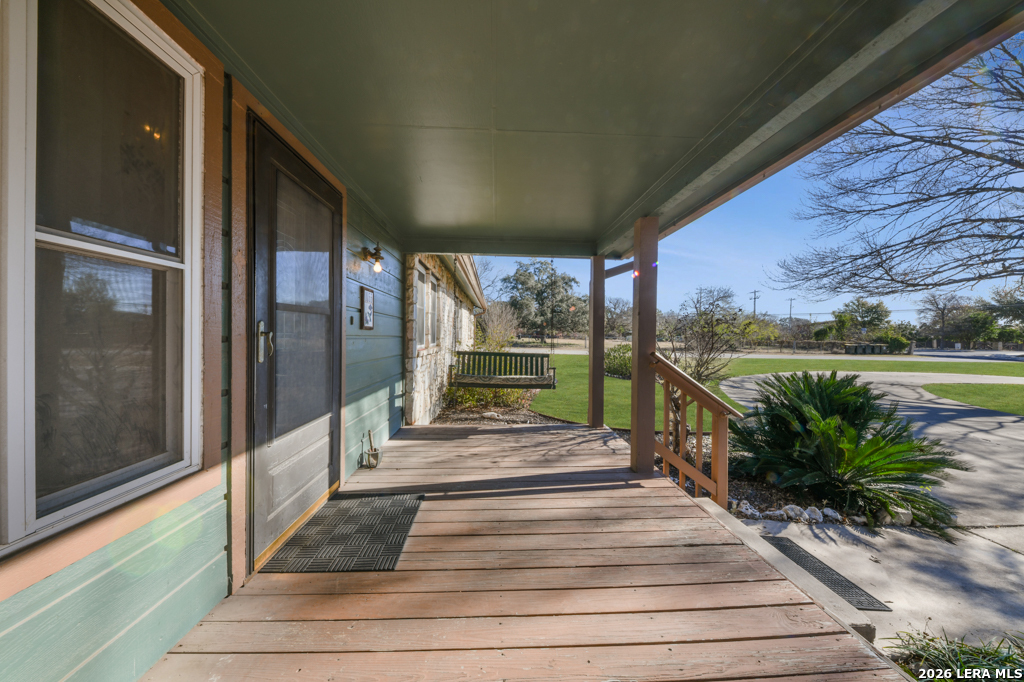 1033 East Live Oak Road Schertz, TX 78154 - Photo 4 of 35