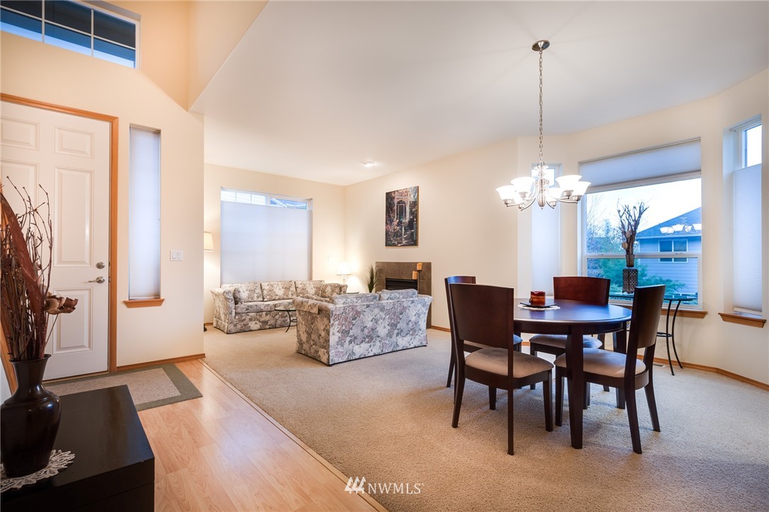 8618 Northeast 201st Place Bothell, WA 98011 - Photo 4 of 25 Gallery Image 4