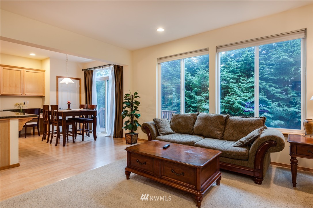 8618 Northeast 201st Place Bothell, WA 98011 - Photo 9 of 25 Gallery Image 9