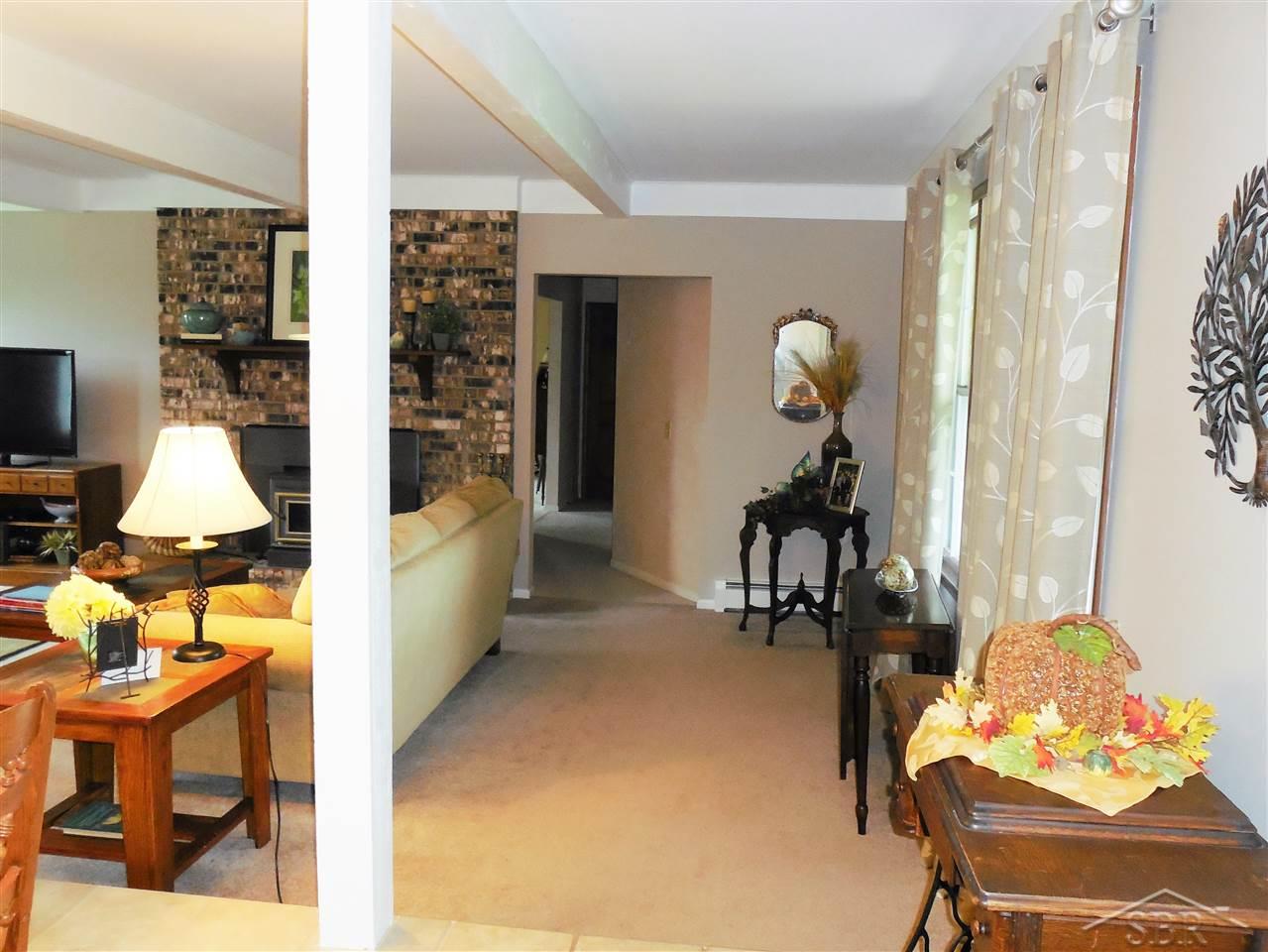 9495 Busch Road Birch Run, MI 48415 - Photo 8 of 24 31265591-7.JPG