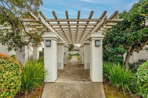 $799,000 | 554 7th Street West, Sonoma, CA 95476