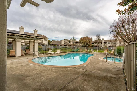 $799,000 | 554 7th Street West, Sonoma, CA 95476