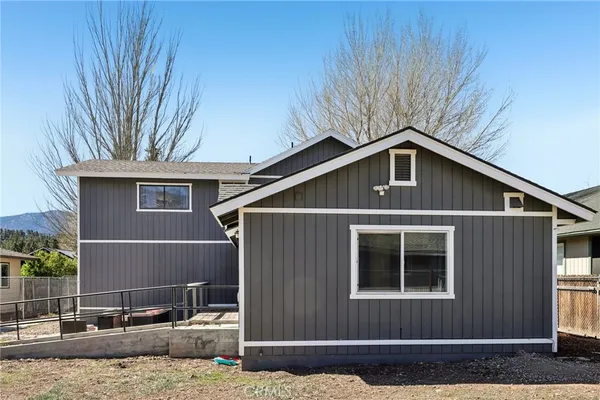 $589,000 | 105 East Meadow Lane, Big Bear City, CA 92314