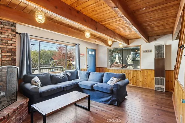 $589,000 | 105 East Meadow Lane, Big Bear City, CA 92314