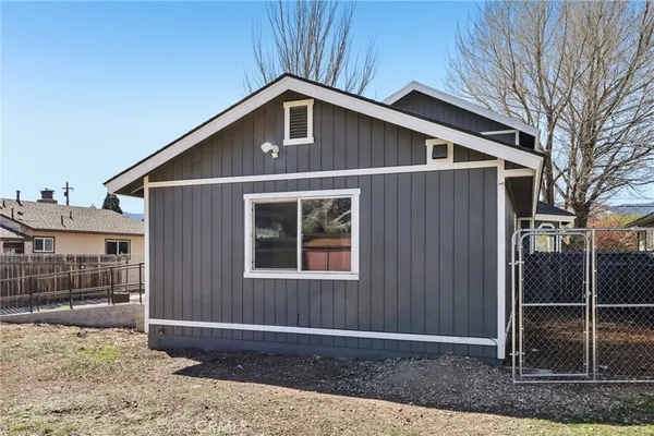 $589,000 | 105 East Meadow Lane, Big Bear City, CA 92314