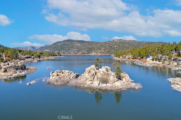 $589,000 | 105 East Meadow Lane, Big Bear City, CA 92314