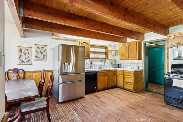 $589,000 | 105 East Meadow Lane, Big Bear City, CA 92314