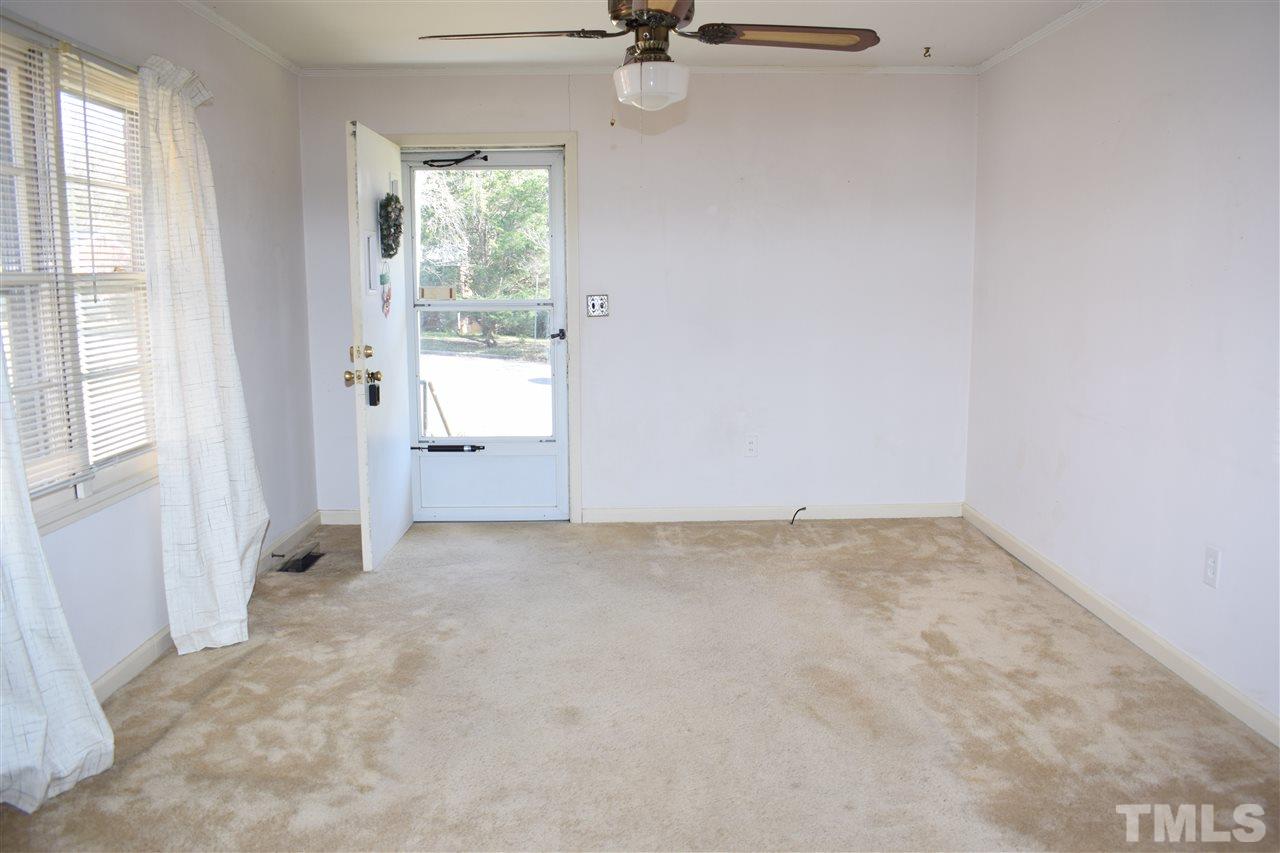 2756 Knowles Street Raleigh, NC 27603 - Photo 2 of 12