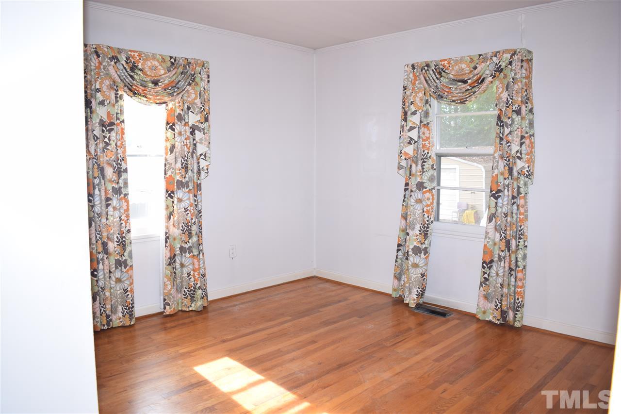 2756 Knowles Street Raleigh, NC 27603 - Photo 9 of 12