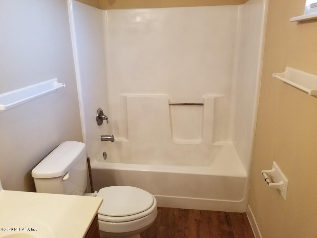 5449 Foxboro Road, Unit 7 Jacksonville, FL 32208 - Photo 21 of 37 20200322_115454
