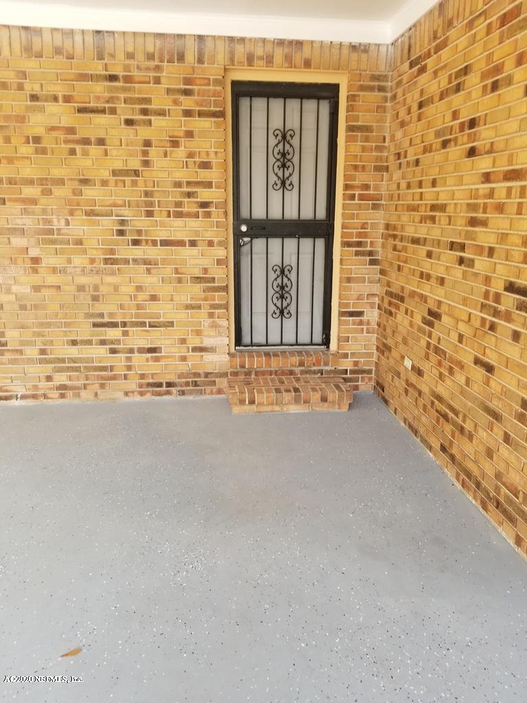 5449 Foxboro Road, Unit 7 Jacksonville, FL 32208 - Photo 28 of 37 20200322_115644