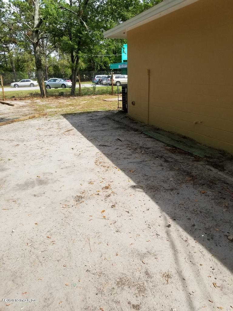 5449 Foxboro Road, Unit 7 Jacksonville, FL 32208 - Photo 29 of 37 20200322_115708