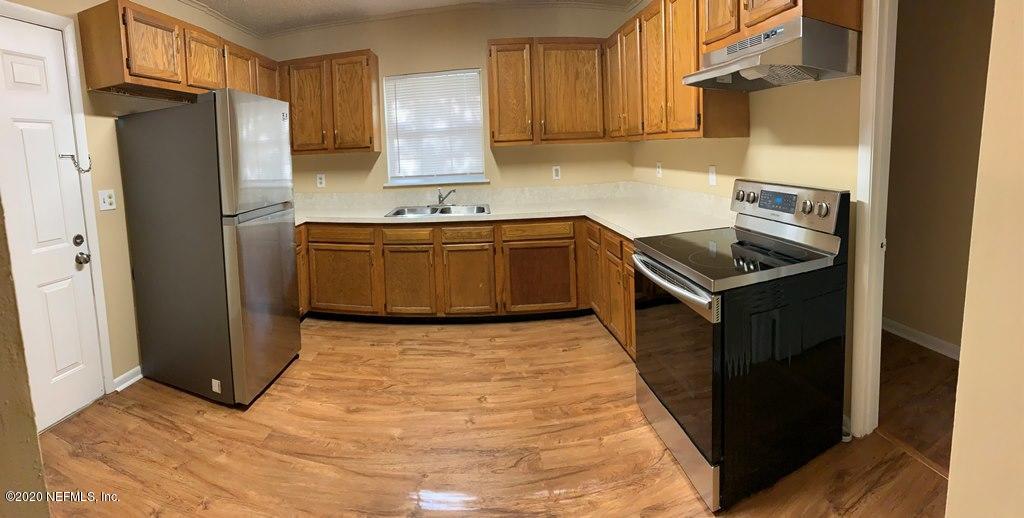 5449 Foxboro Road, Unit 7 Jacksonville, FL 32208 - Photo 37 of 37 IMG_3329