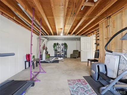 $575,000 | 6632 Towne Woods Drive, St. Louis, MO 63129