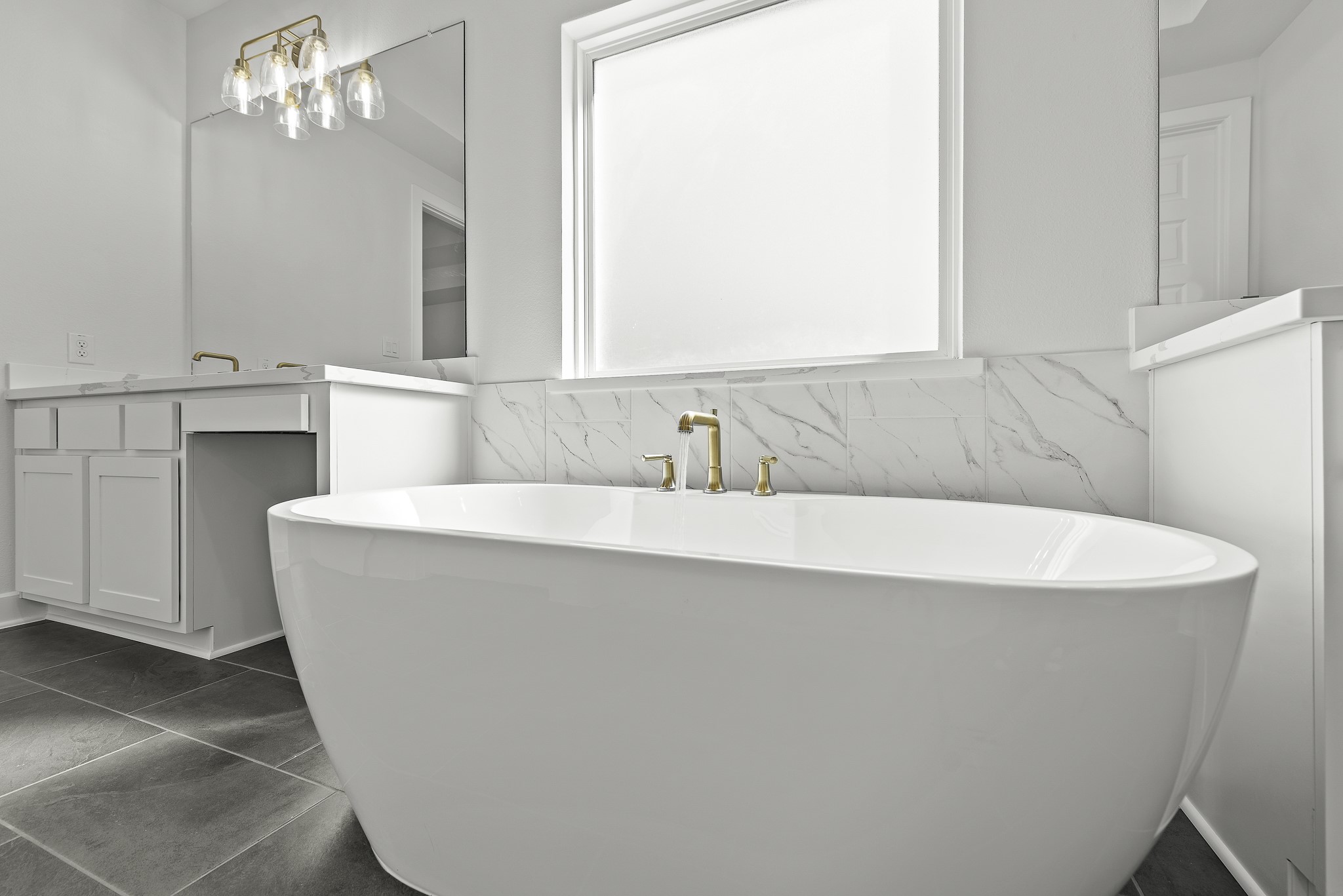 5038 McKinney Rdg Trail Rosenberg, TX 77471 - Photo 10 of 25 Representative image. Features, selections and colors may vary.